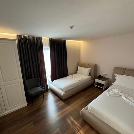 Arberia Palace Hotel Fushe Milot Εξωτερικό φωτογραφία