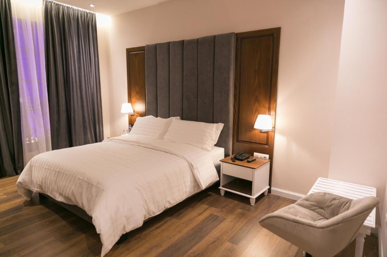 Arberia Palace Hotel Fushe Milot Εξωτερικό φωτογραφία
