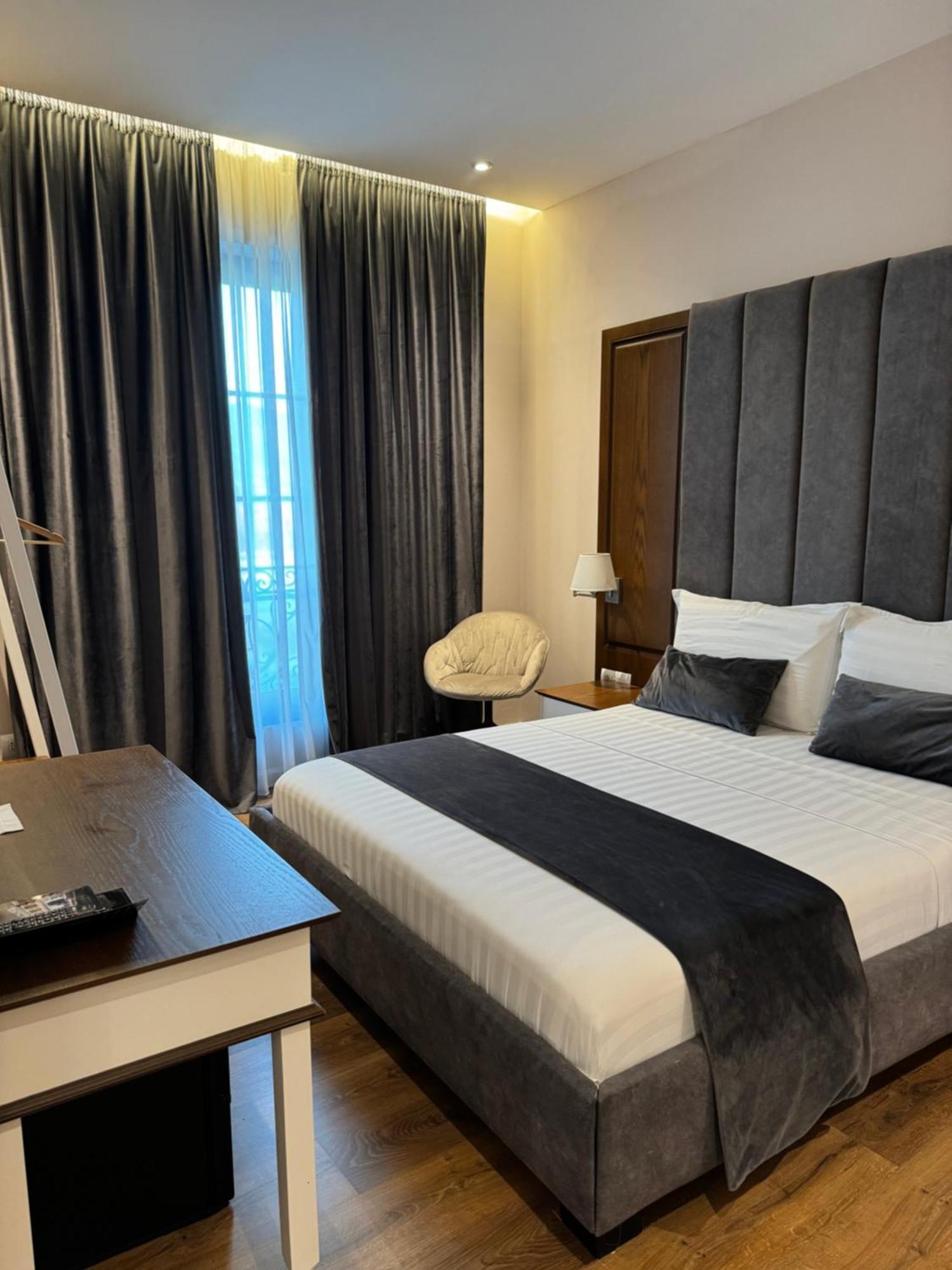 Arberia Palace Hotel Fushe Milot Εξωτερικό φωτογραφία