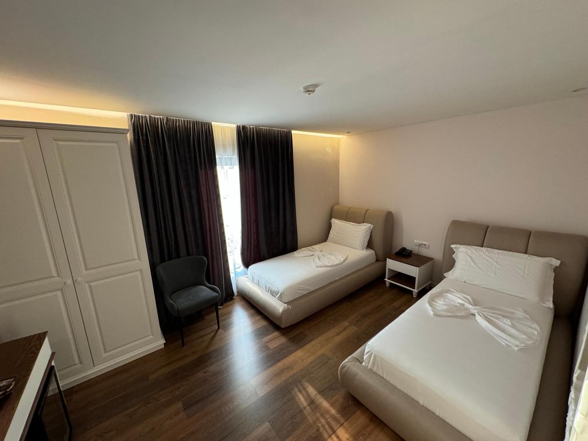 Arberia Palace Hotel Fushe Milot Εξωτερικό φωτογραφία
